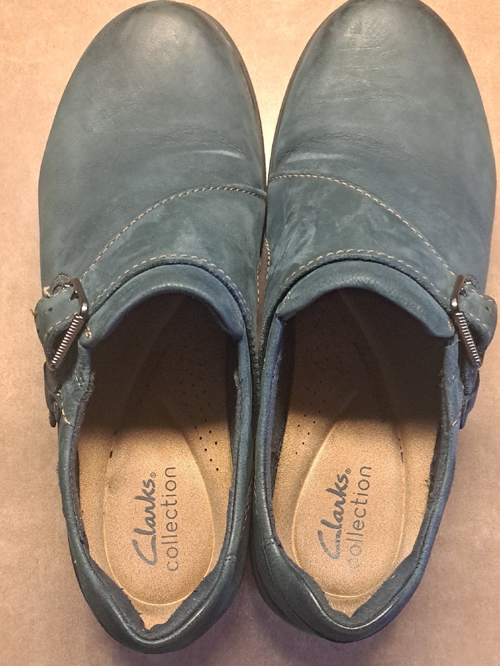 Clarks Carleigh Jazz Slip-On Loafers in Navy Blue Nubuck